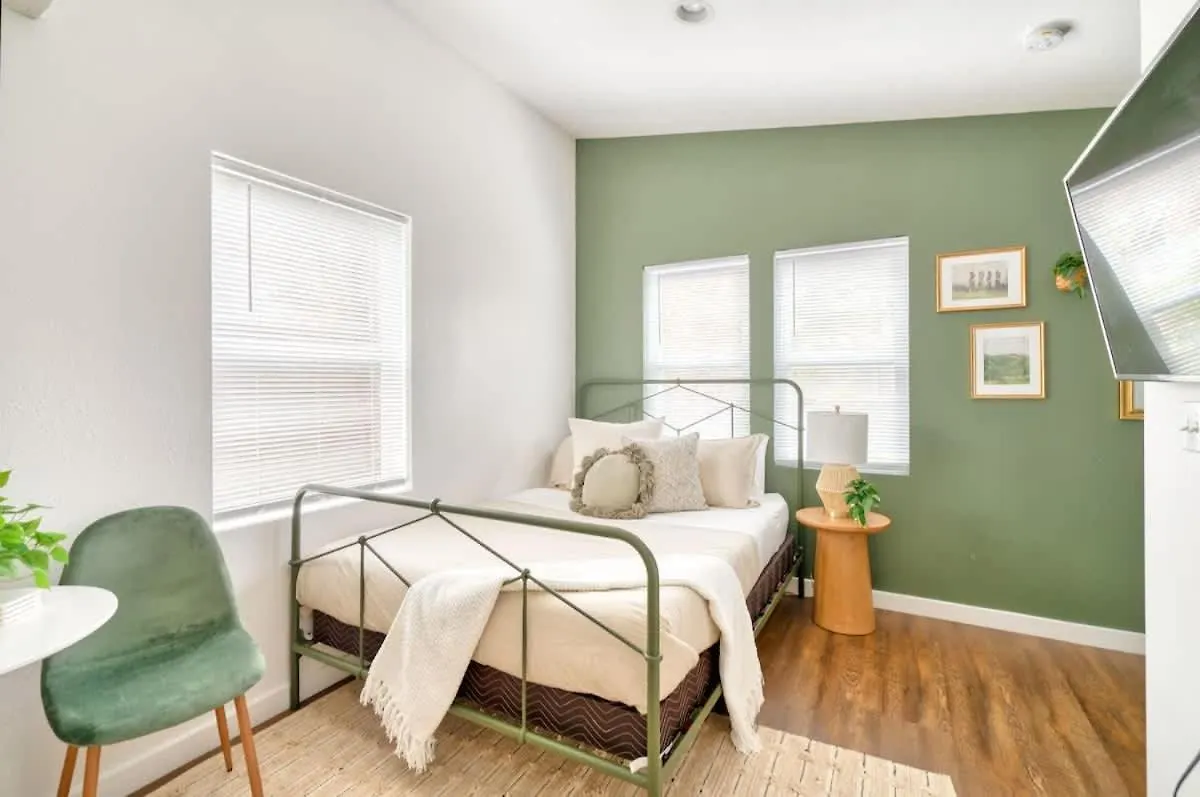 Stay Portland - Urban Cabin Studio - Breweries & Local Eateries 0*,